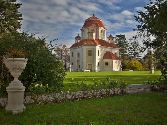 Zámecký park 2